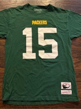 Mitchell & Ness Green Throwback tee #15 Starr men’s size small